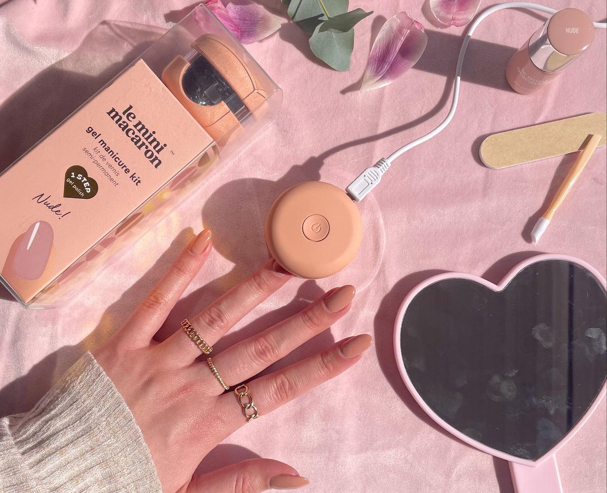 Le Mini Macaron Gel Manicure Kit - Rose Creme